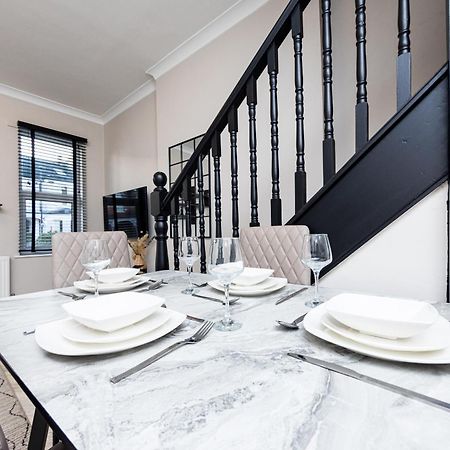 Park House, Refurbed Modern Interior, Located In Finsbury Park Apartment London Bagian luar foto